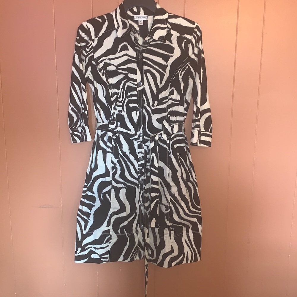 St. John Sport Zebra Print Dress Size Medium. Come With Matching Belt.